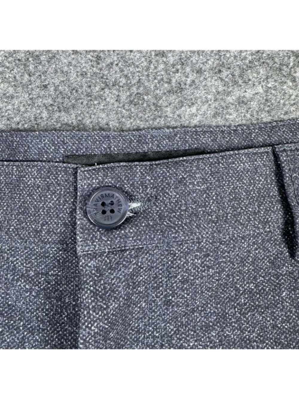 Travis Matthew Shorts Mens Size 42 Gray Chino Golf Casual Stretch Performance